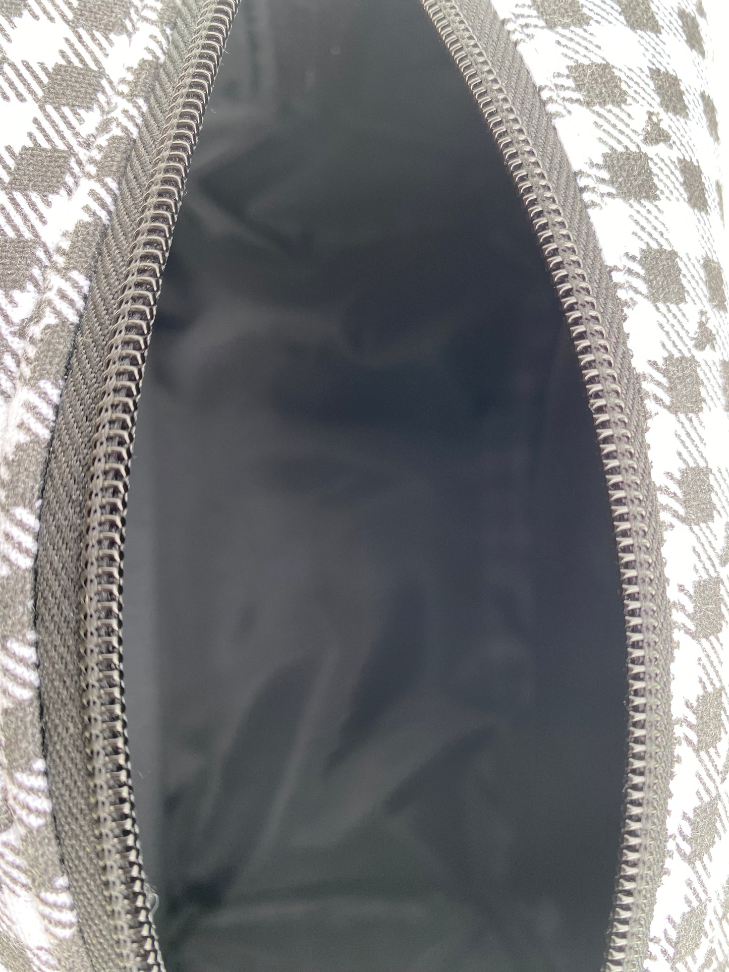 Black boxy chic