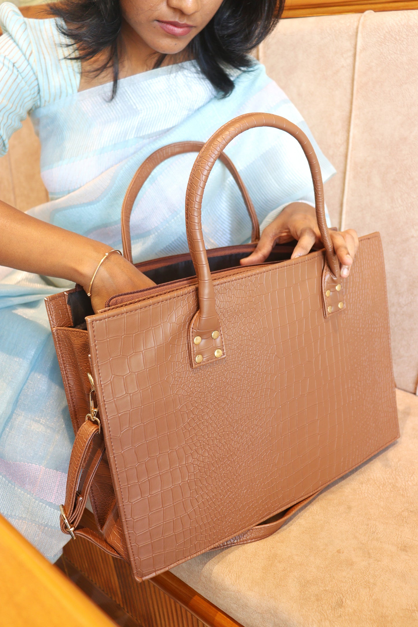 Mocha Croc Tote