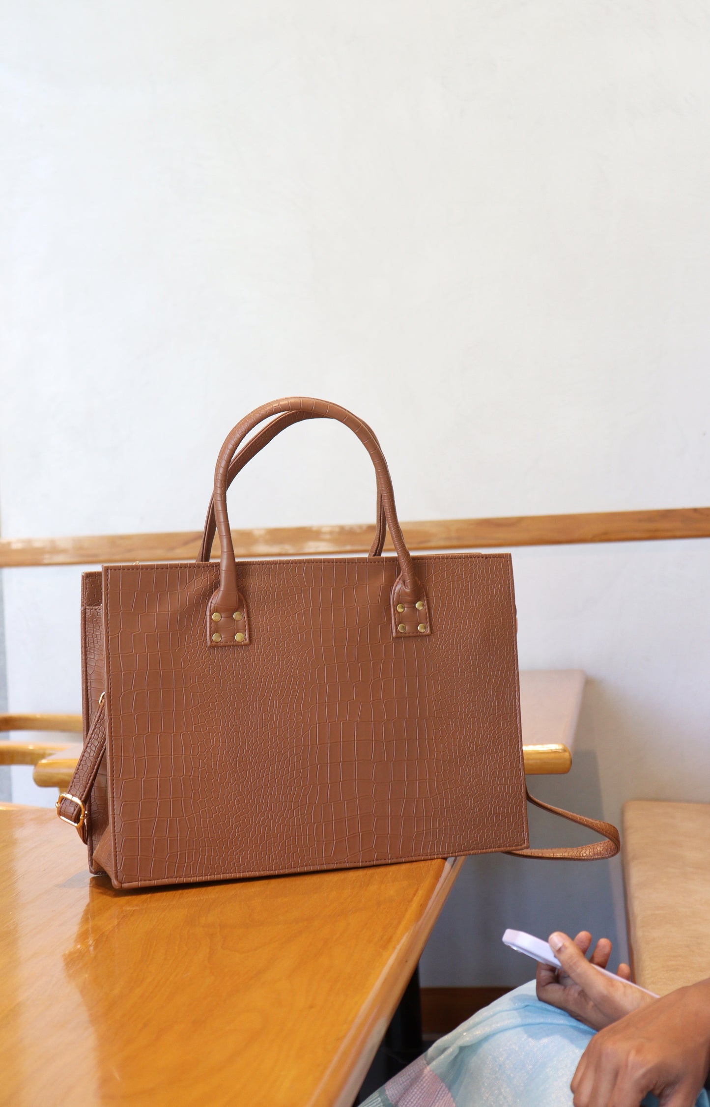 Mocha Croc Tote