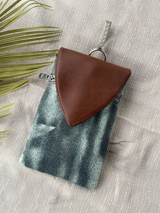 Pine Hue