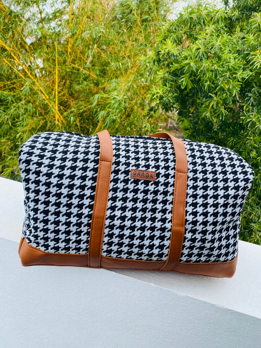 White and black duffle 2.0