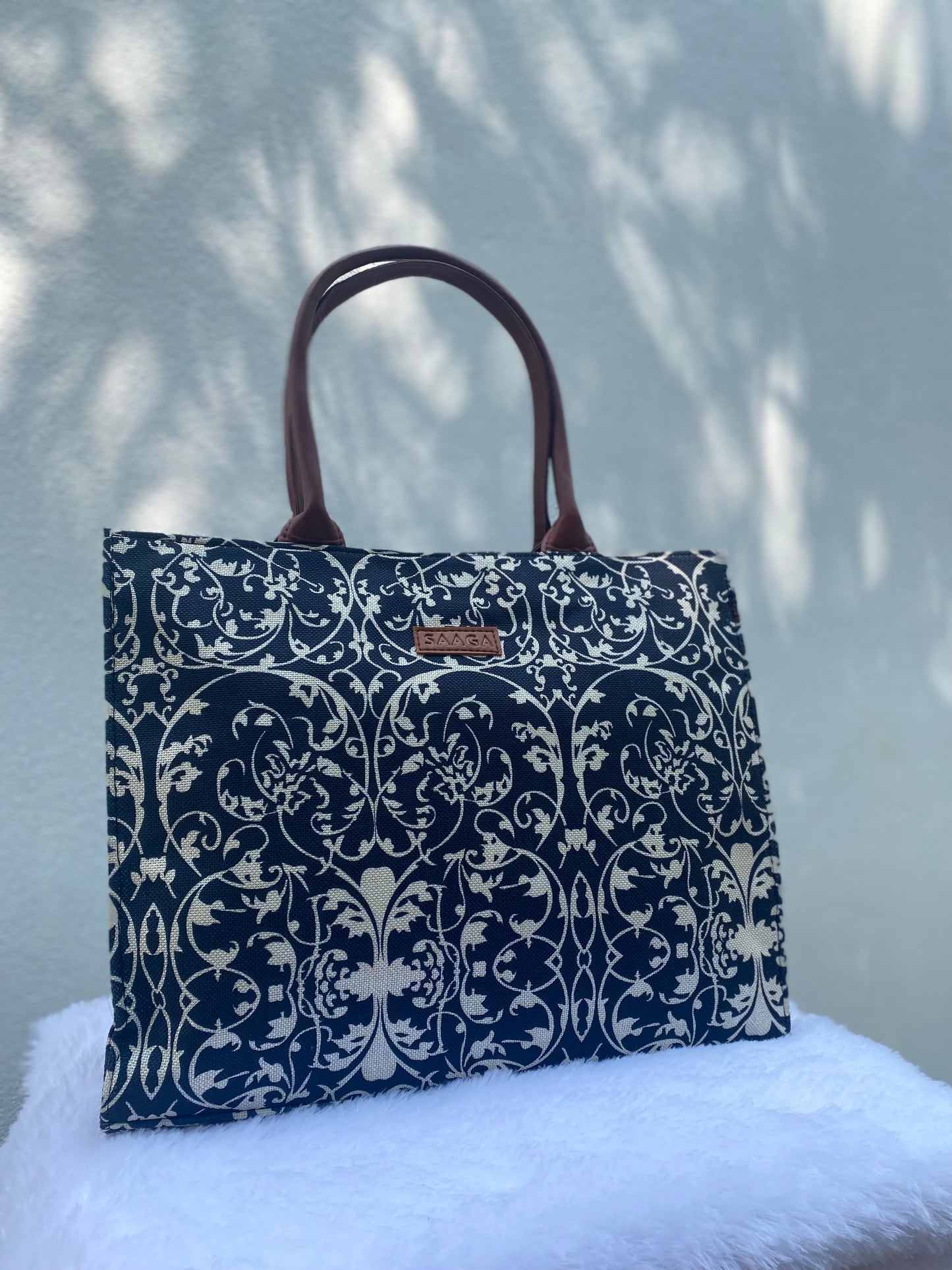 Monochrome Compact Tote