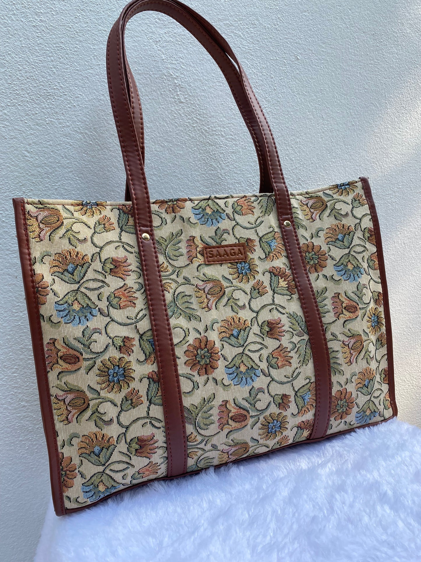 Beige floral